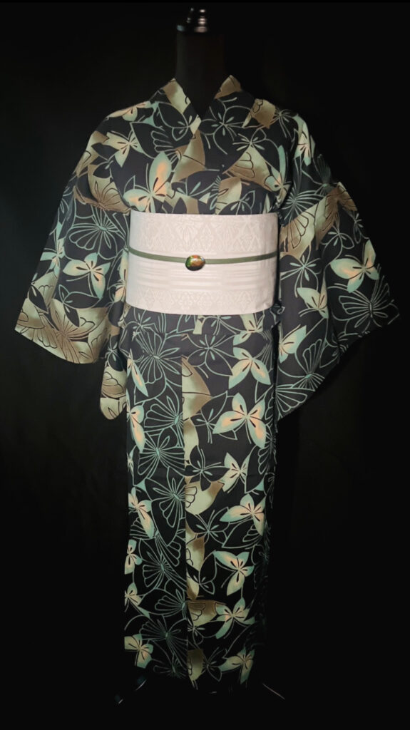 深緑の蝶柄浴衣｜祖母の着物コレクション（alo kimono）綿素材の上品な夏の和装